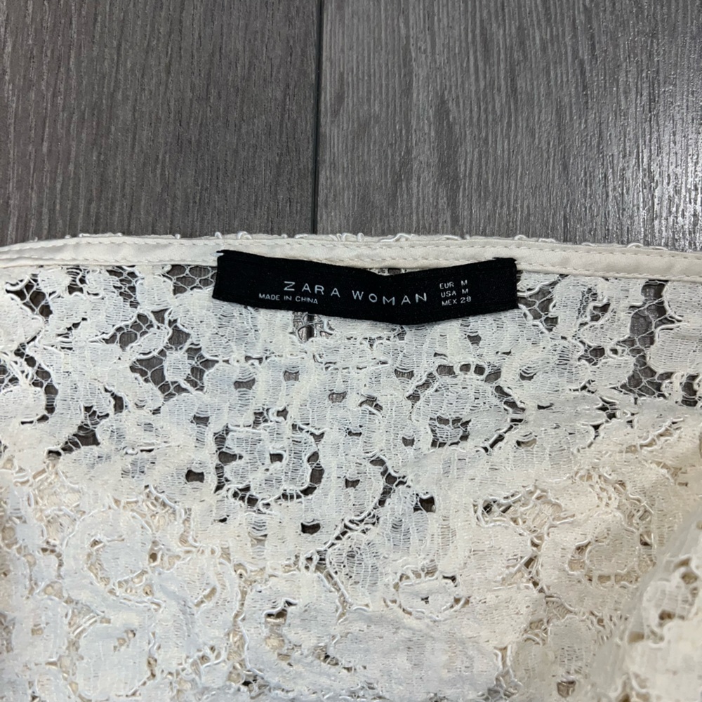 *SOLD* ZARA Lace Crop Top🤍 - Picture 4 of 7